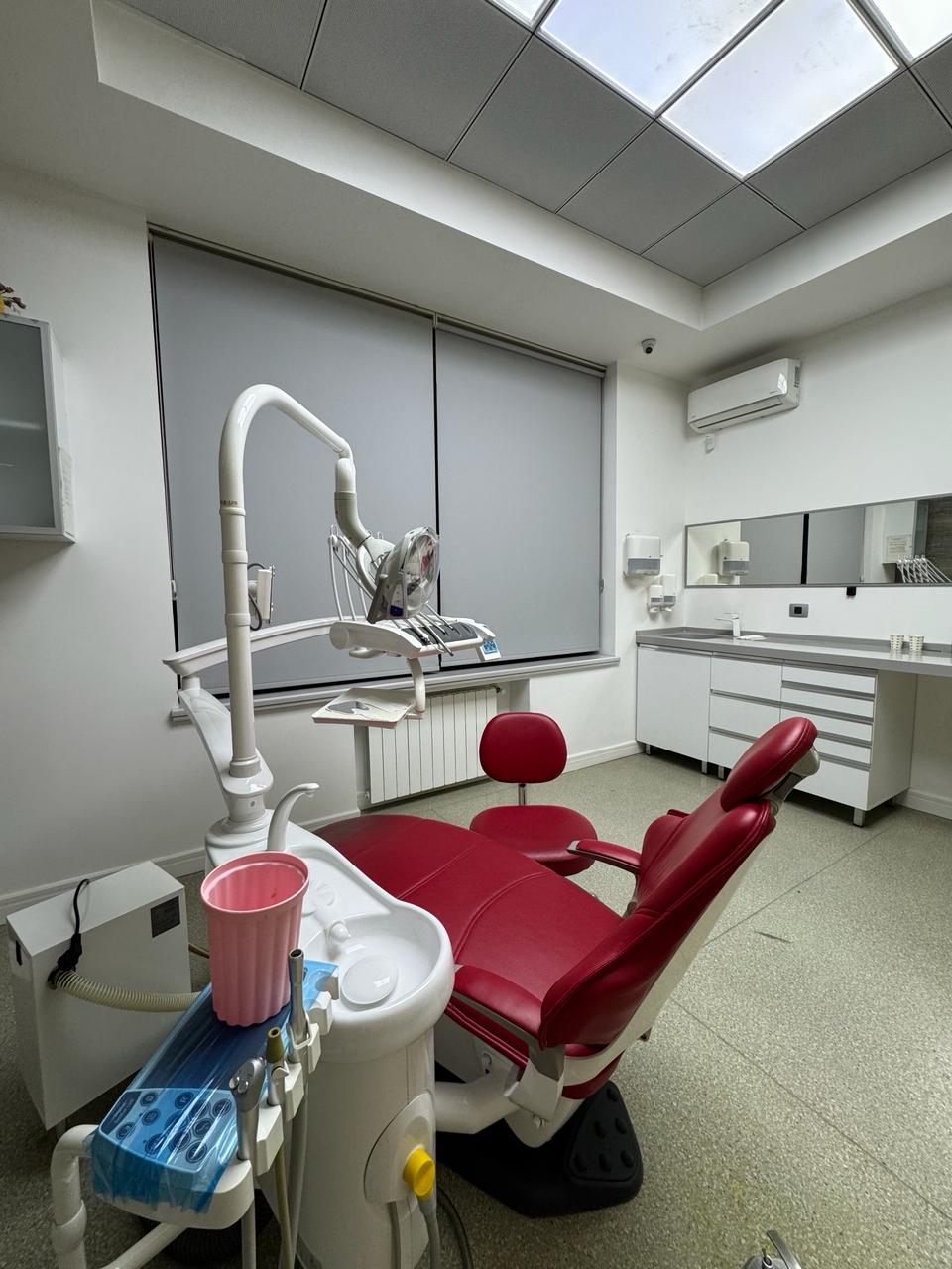 Dentart Klinikada stomatoloq üçün otaq icarəyə verilir
