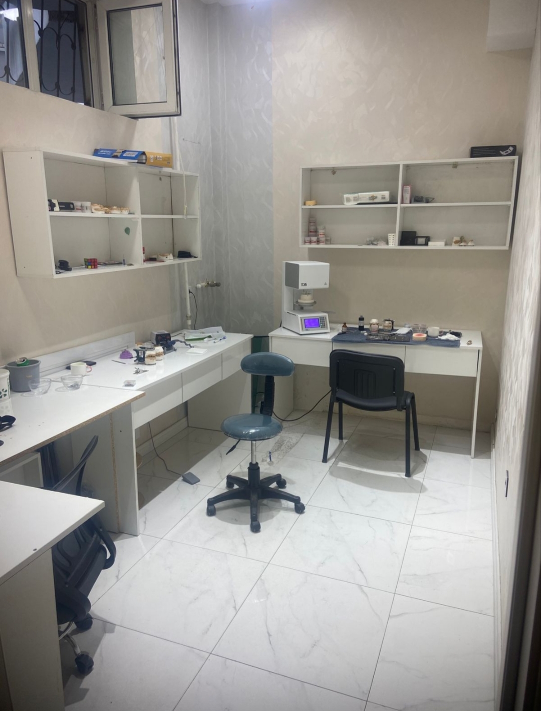 Stomotoloji kabinet və texnik otağı