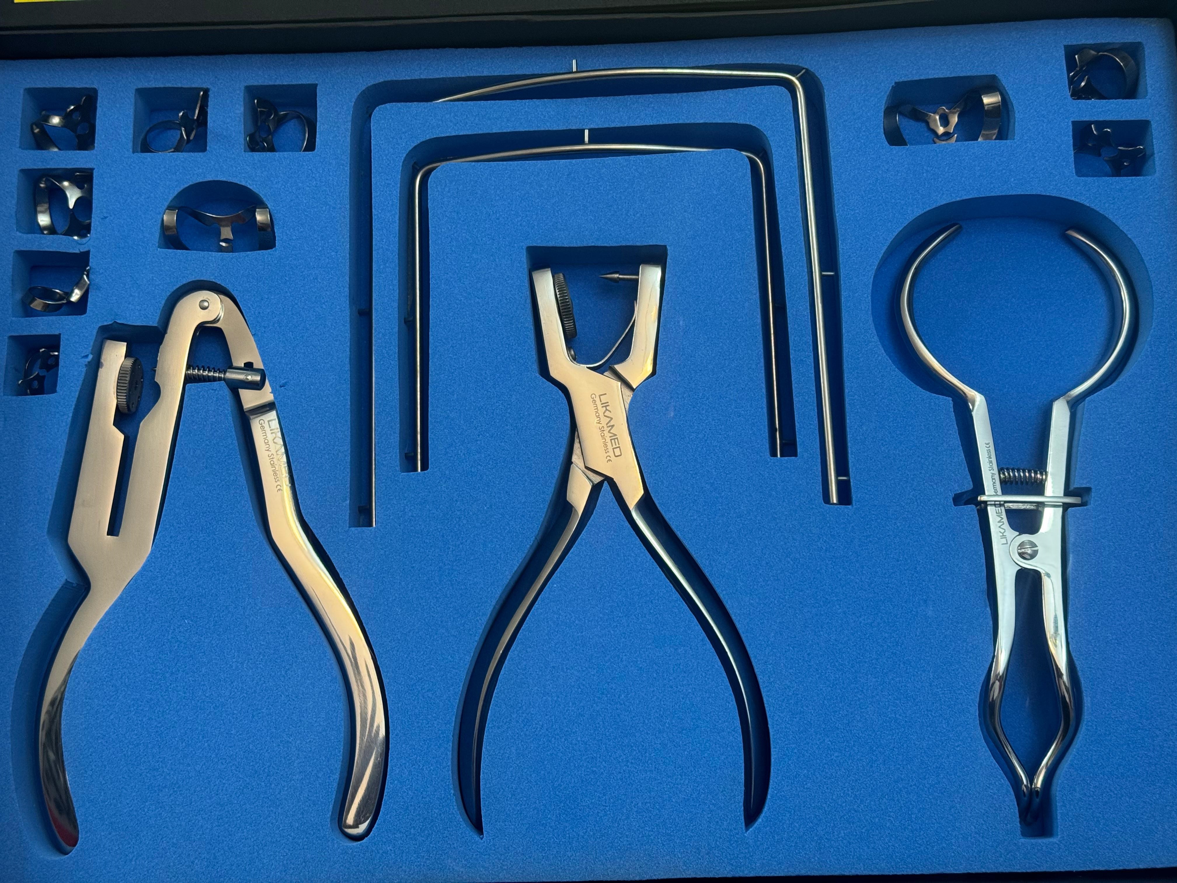 Rubber dam punch kit