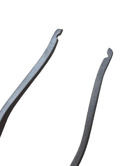 Plic tweezer
